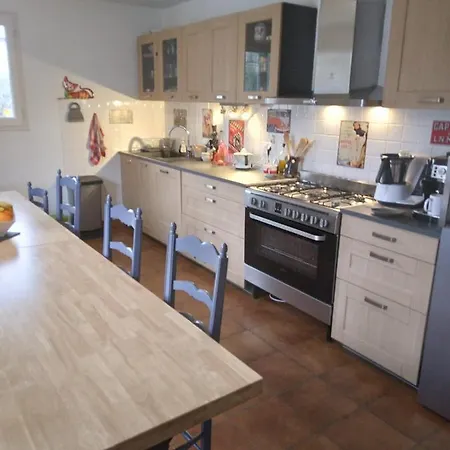 Room In Bb - Breakfast Includedat Ten Minutes From The Raviege Lake Oda ve Kahvaltı *